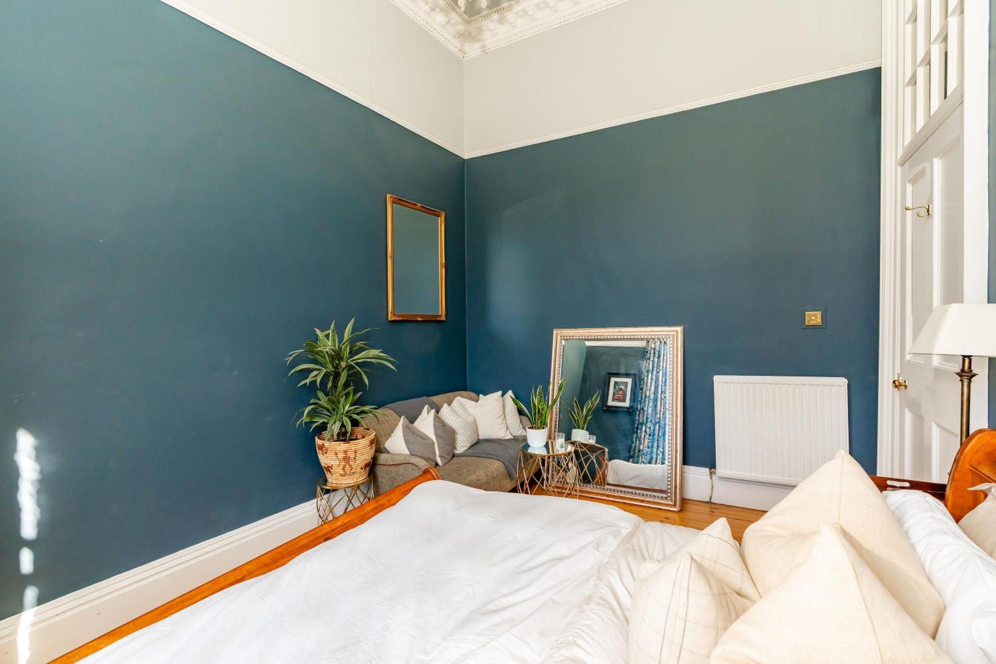 Stunning Flat, New Town, - Perfect Location * Edinburgh